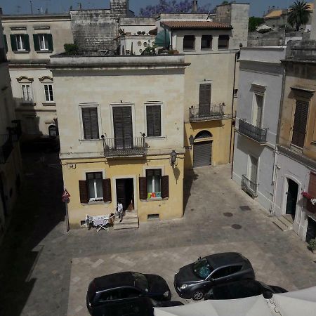 Bed and Breakfast Gatto Bianco La Dimora Storica à Lecce Extérieur photo