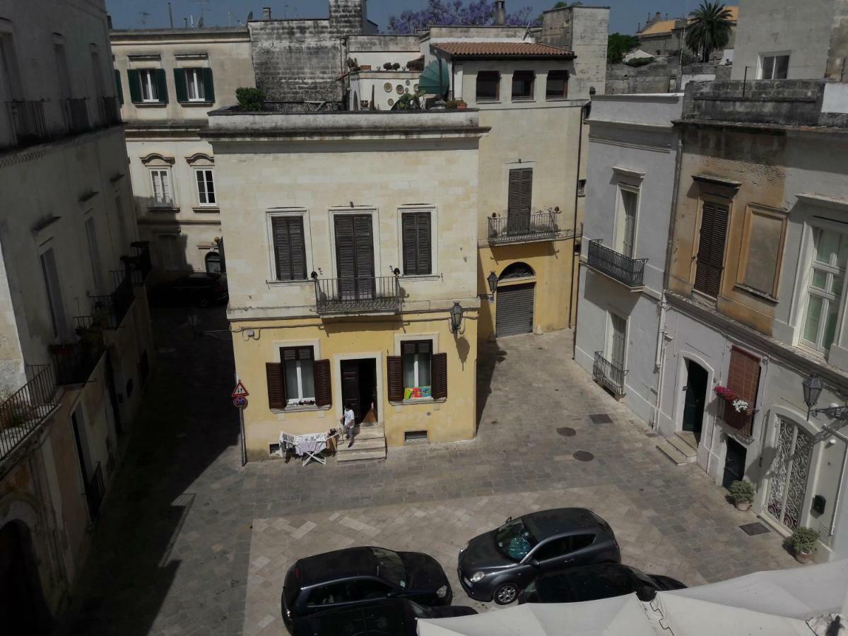 Bed and Breakfast Gatto Bianco La Dimora Storica à Lecce Extérieur photo